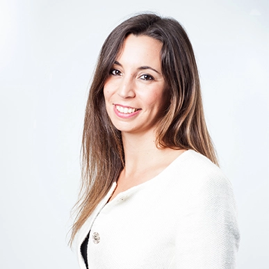 Dña. María Rubiños Gil