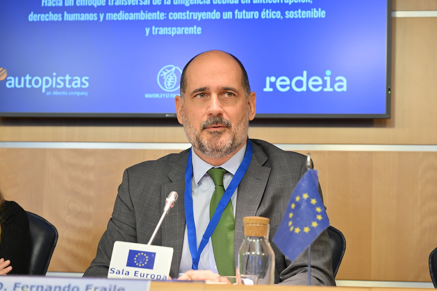 JORNADA "HACIA UN ENFOQUE INTEGRAL Y TRANSVERSAL DE LA DILIGENCIA DEBIDA EN MATERIA ANTICORRUPCIÓN, DERECHOS HUMANOS Y MEDIOAMBIENTE: CONSTRUYENDO UN FUTURO ÉTICO"