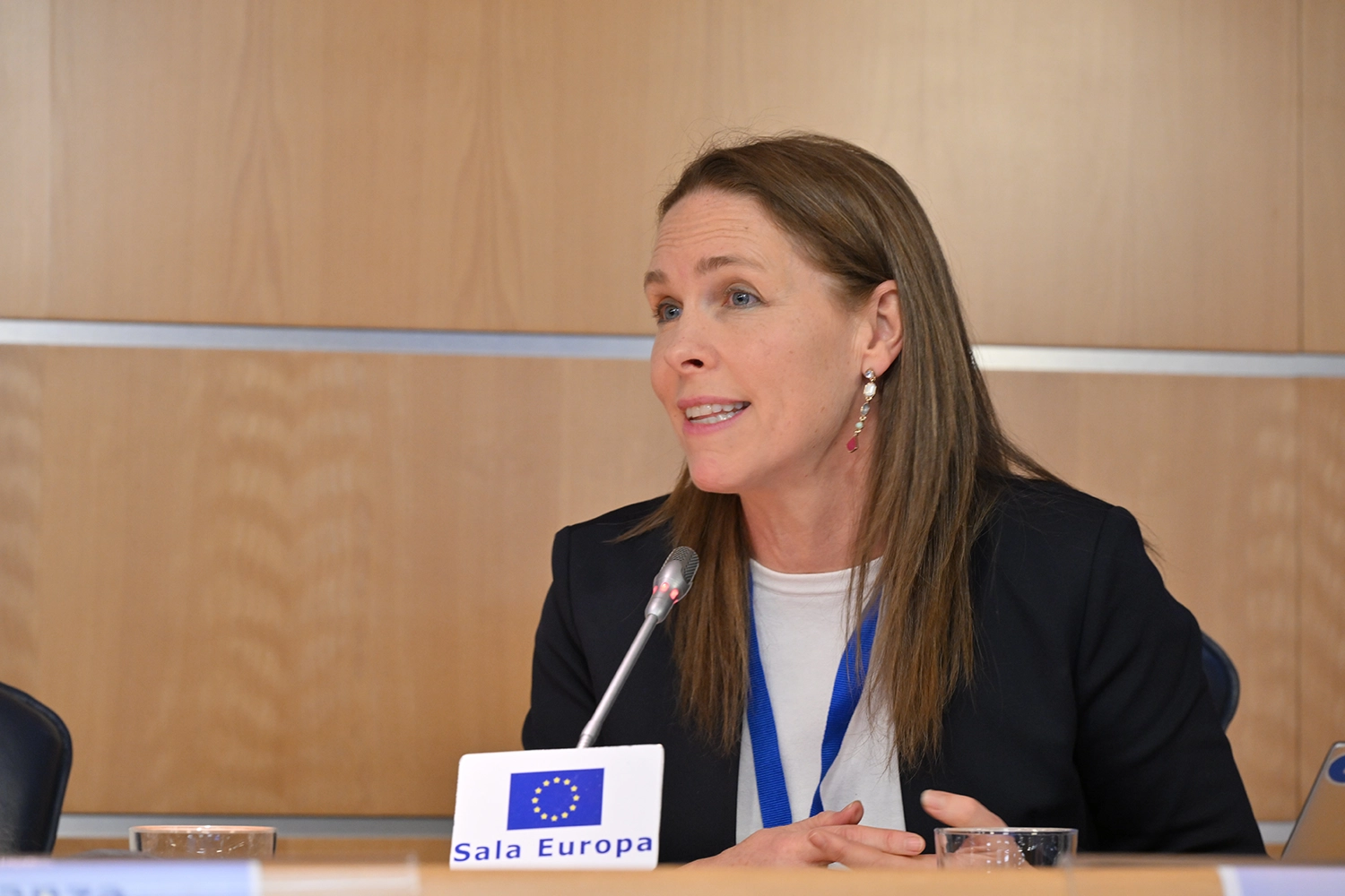JORNADA "HACIA UN ENFOQUE INTEGRAL Y TRANSVERSAL DE LA DILIGENCIA DEBIDA EN MATERIA ANTICORRUPCIÓN, DERECHOS HUMANOS Y MEDIOAMBIENTE: CONSTRUYENDO UN FUTURO ÉTICO"